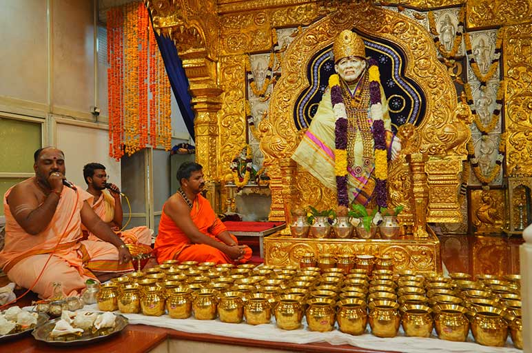 Maha Chandi Avatar Celebrations – Kumkumarchana, 108 Kalasha Honey Abhishekam