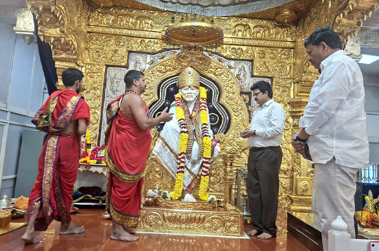 Telangana Endowments Commissioner Sri Hanumanth Rao Garu Visits Sai Sannidhi