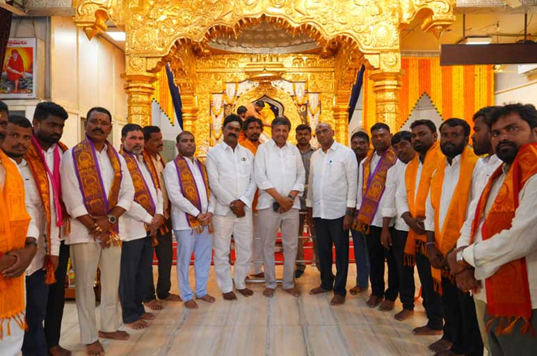 Visit of Shri R. S. Praveen Kumar Garu to Sai Sannidhi